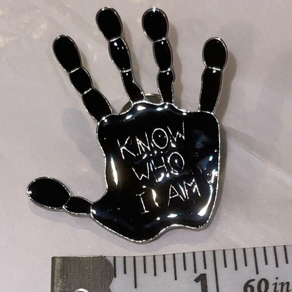 Know Who I Am Pin Brooch - Picture 1 of 1